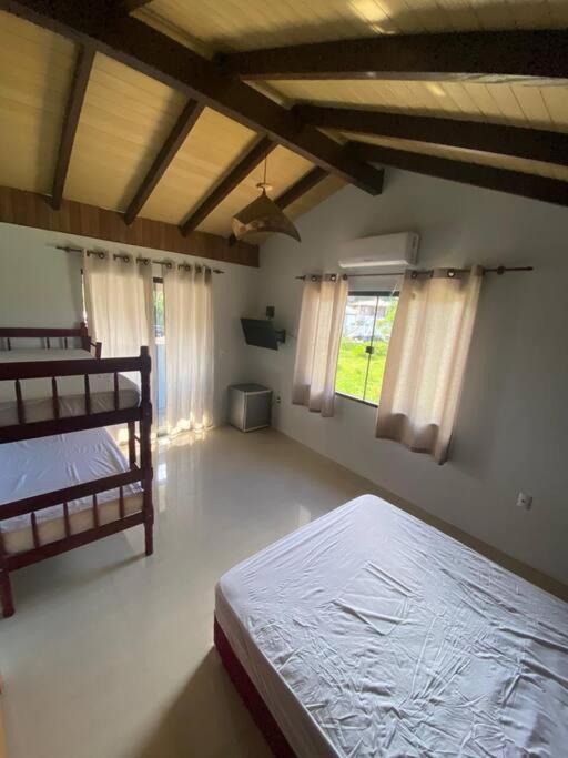Casa Mamore Praia De Zimbros بومبينهاس المظهر الخارجي الصورة